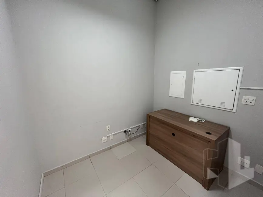 Foto 2 de Sala Comercial para alugar, 96m2 em Centro, Jau - SP