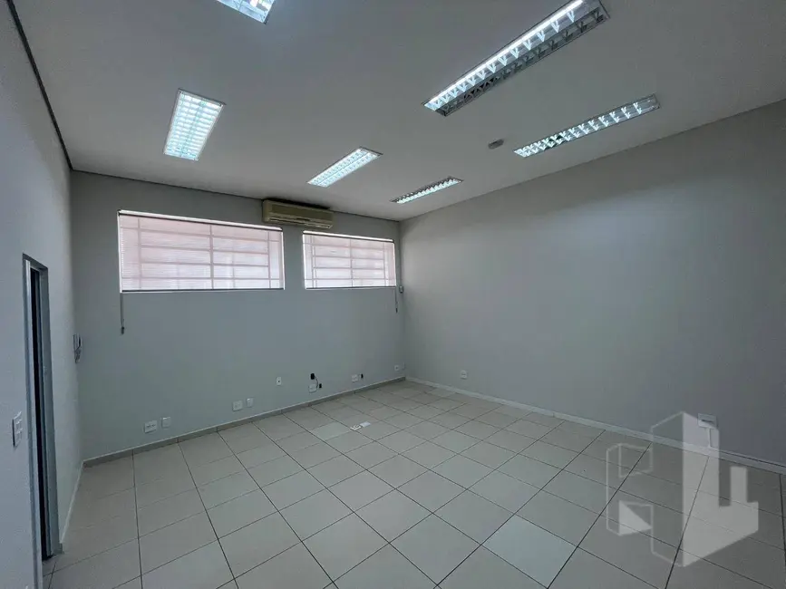 Foto 1 de Sala Comercial para alugar, 96m2 em Centro, Jau - SP