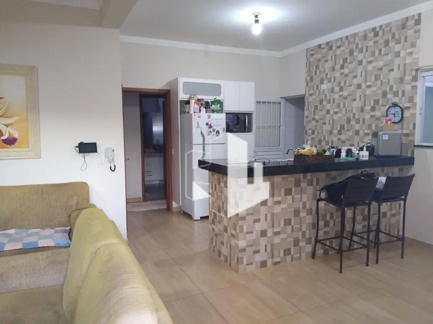 Foto 3 de Casa com 2 quartos à venda, 180m2 em Jardim Bela Vista, Jau - SP