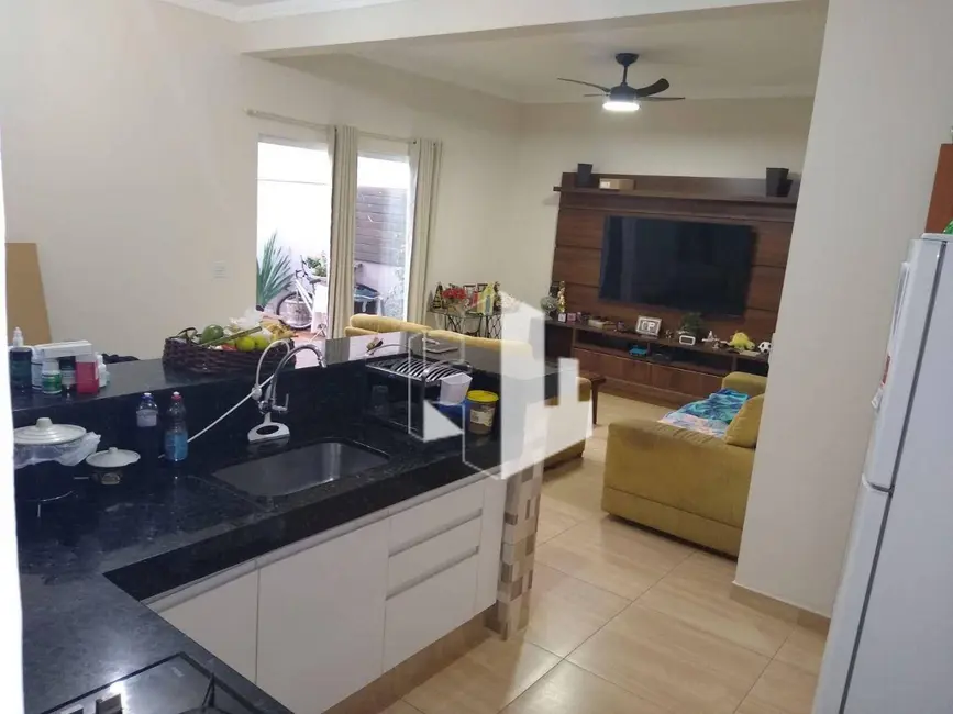 Foto 1 de Casa com 2 quartos à venda, 180m2 em Jardim Bela Vista, Jau - SP