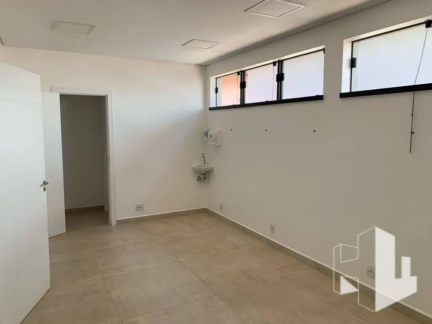 Foto 2 de Sala Comercial para alugar, 40m2 em Chácara Braz Miraglia, Jau - SP