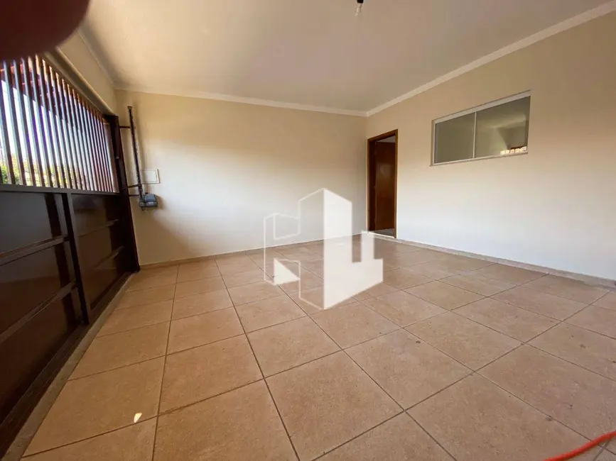 Foto 2 de Casa com 1 quarto para alugar em Chácara Ferreira Dias, Jau - SP