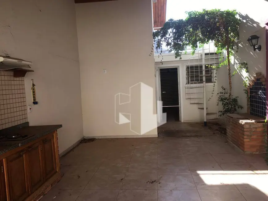 Foto 4 de Casa com 5 quartos à venda, 465m2 em Centro, Jau - SP