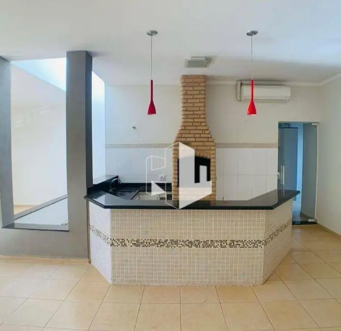 Foto 1 de Casa com 3 quartos à venda, 250m2 em Jardim Campos Prado, Jau - SP