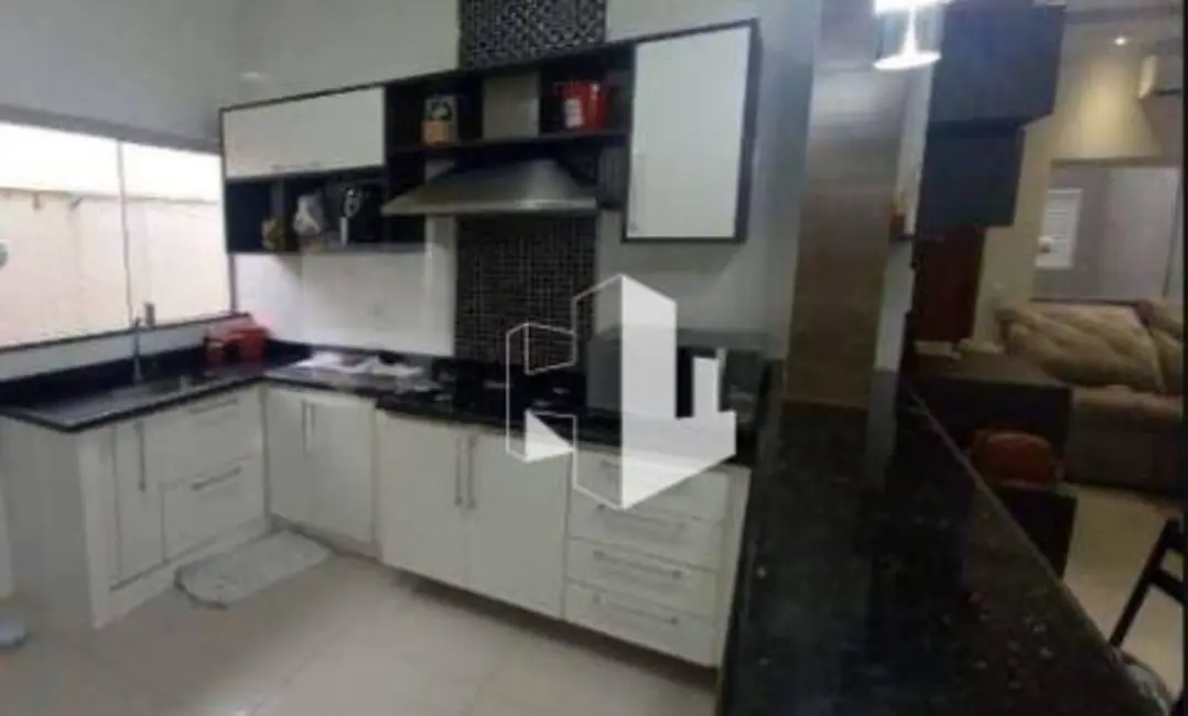 Foto 5 de Casa com 3 quartos à venda, 250m2 em Jardim Campos Prado, Jau - SP