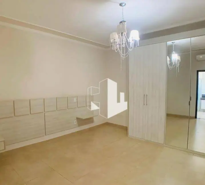 Foto 7 de Casa com 3 quartos à venda, 250m2 em Jardim Campos Prado, Jau - SP