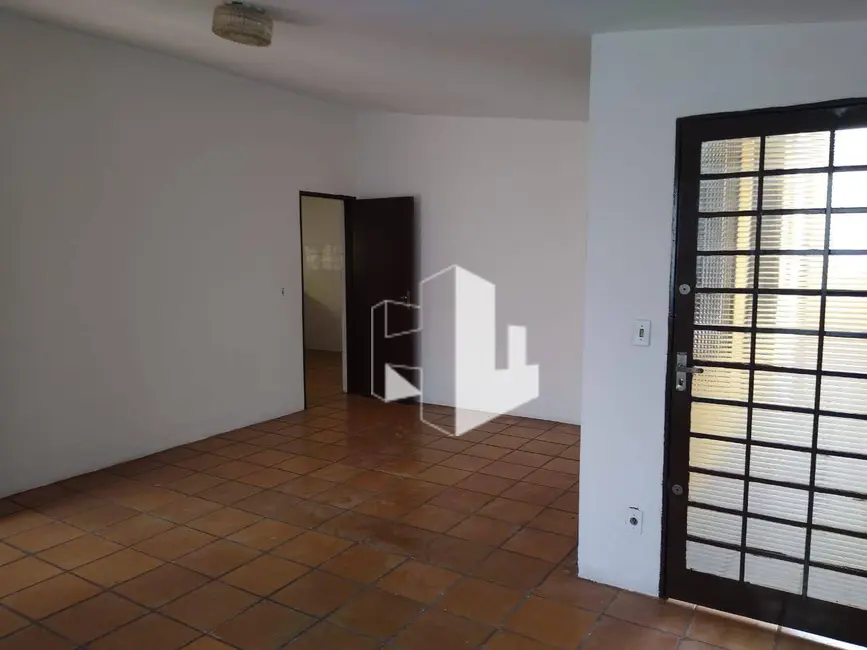 Foto 3 de Casa com 4 quartos à venda, 239m2 em Vila Nova Brasil, Jau - SP