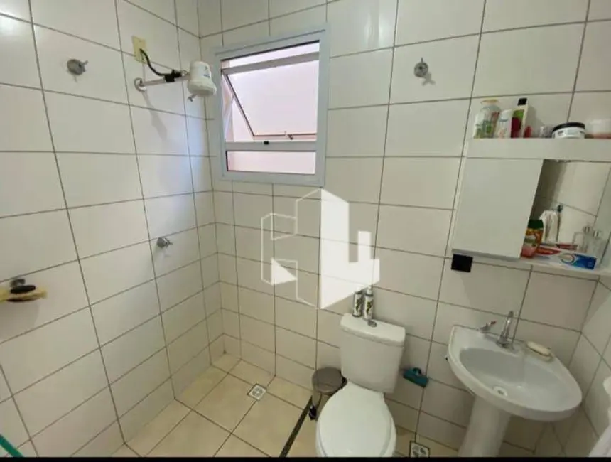 Foto 5 de Casa de Condomínio com 2 quartos à venda, 140m2 em Jau - SP