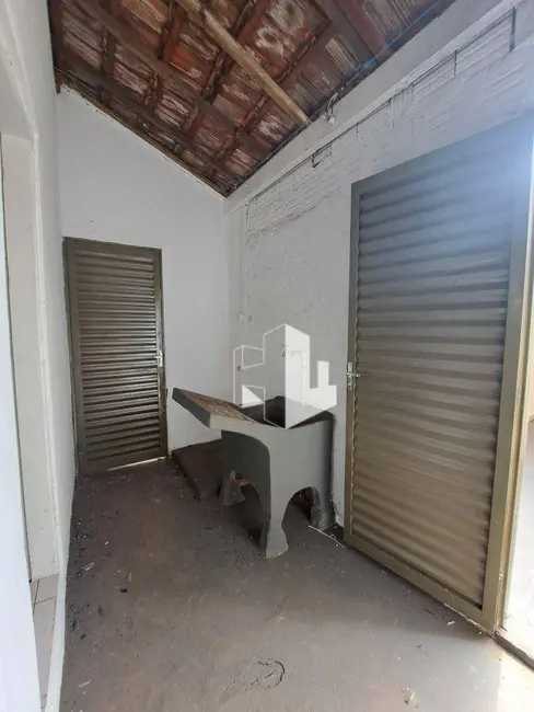 Foto 9 de Casa com 3 quartos para alugar, 200m2 em Vila Nova Jaú, Jau - SP