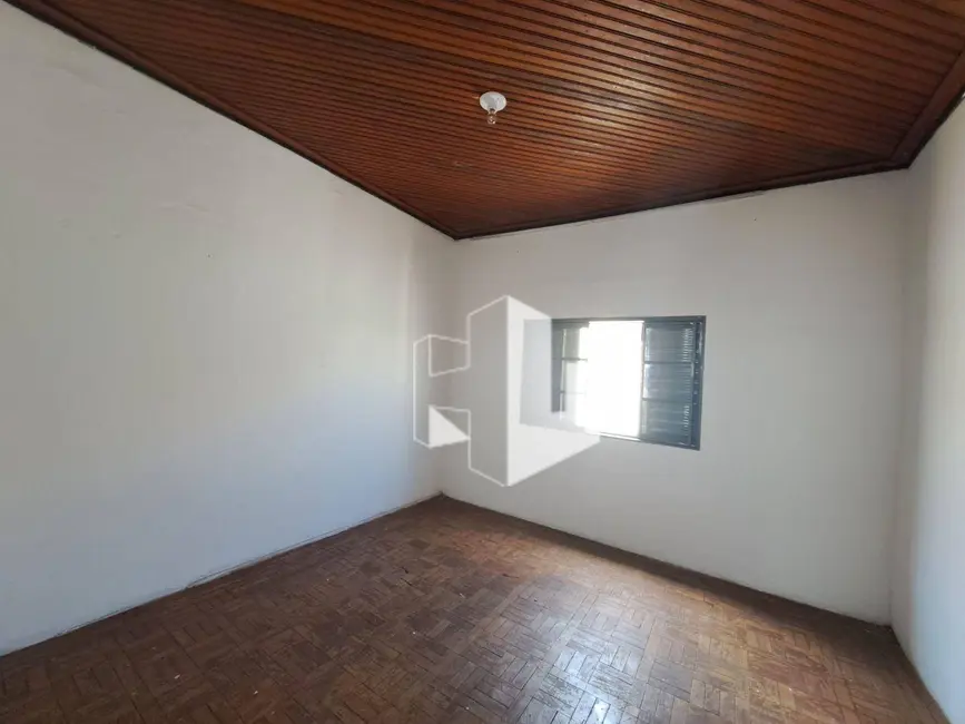 Foto 7 de Casa com 3 quartos para alugar, 200m2 em Vila Nova Jaú, Jau - SP