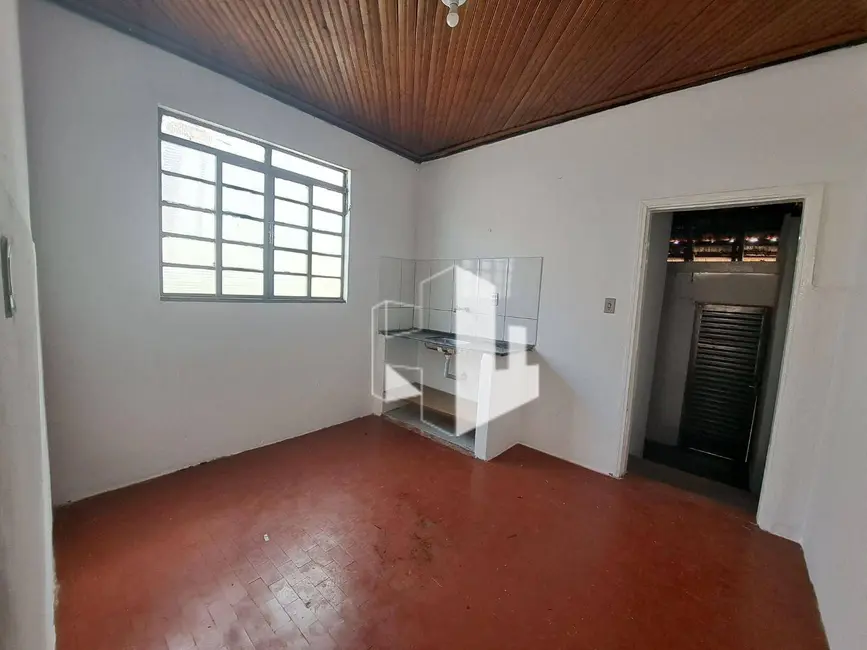 Foto 4 de Casa com 3 quartos para alugar, 200m2 em Vila Nova Jaú, Jau - SP