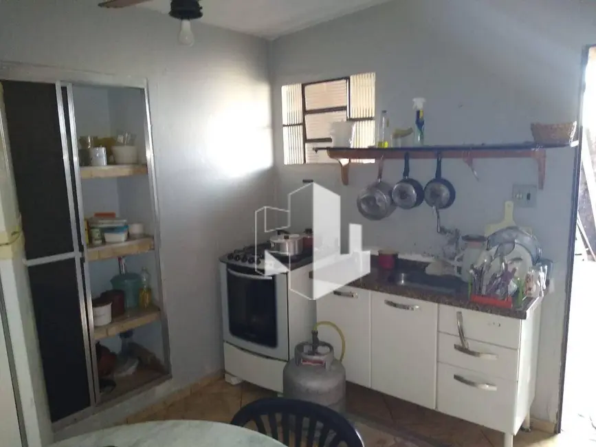 Foto 3 de Casa com 3 quartos à venda, 200m2 em Jardim Pedro Ometto, Jau - SP