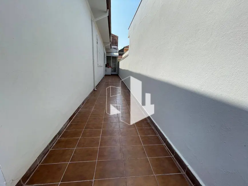 Foto 8 de Casa com 4 quartos à venda, 250m2 em Jardim Regina, Jau - SP