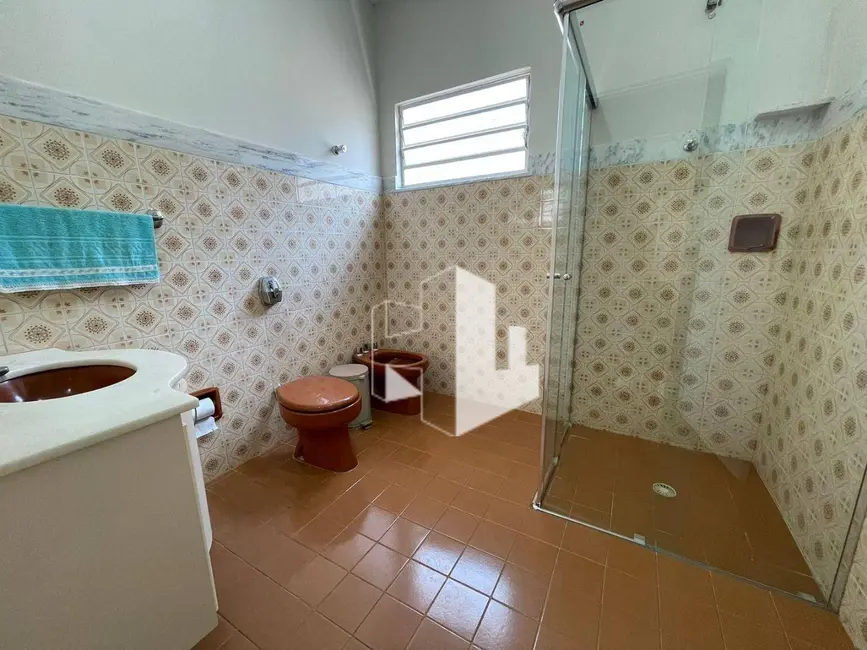 Foto 5 de Casa com 4 quartos à venda, 250m2 em Jardim Regina, Jau - SP
