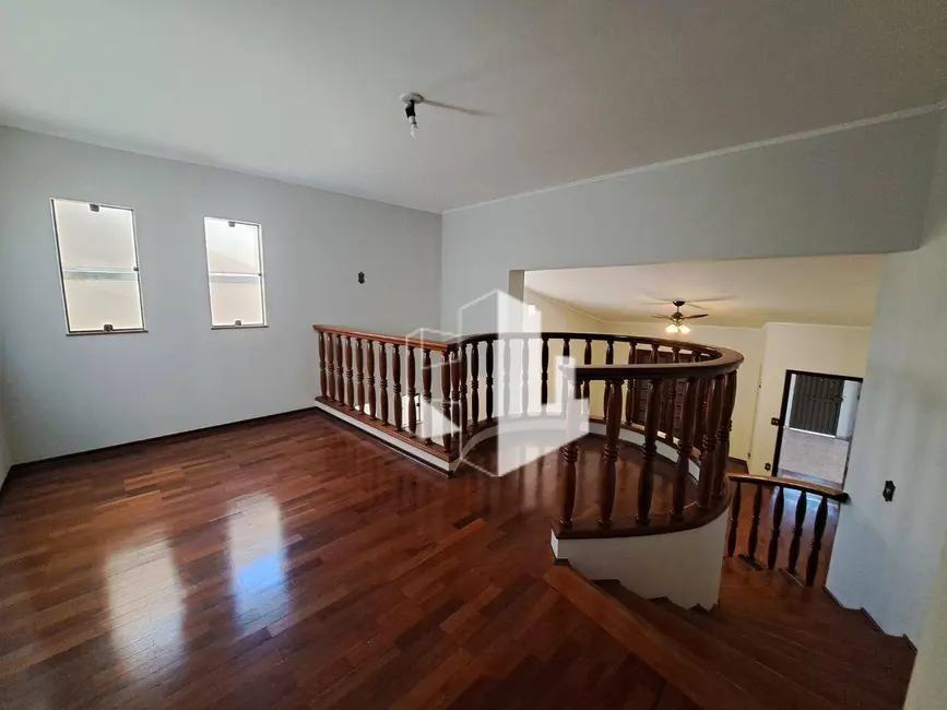 Foto 7 de Casa com 3 quartos à venda e para alugar, 616m2 em Jardim Maria Luiza II, Jau - SP