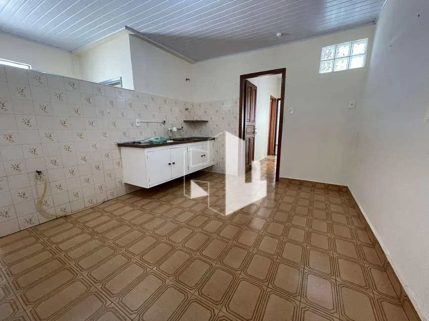 Foto 7 de Casa com 2 quartos à venda e para alugar, 420m2 em Vila Hilst, Jau - SP