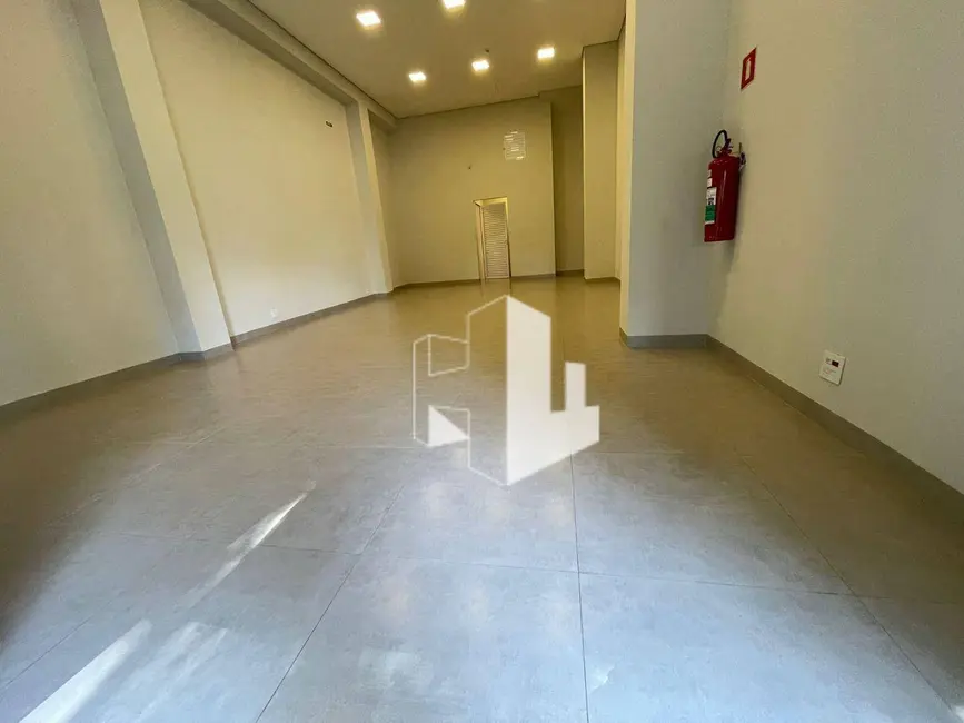 Foto 1 de Sala Comercial para alugar, 100m2 em Centro, Jau - SP