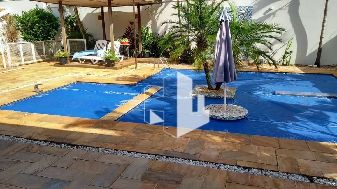 Foto 4 de Casa com 3 quartos à venda, 826m2 em Vila Santa Terezinha, Jau - SP