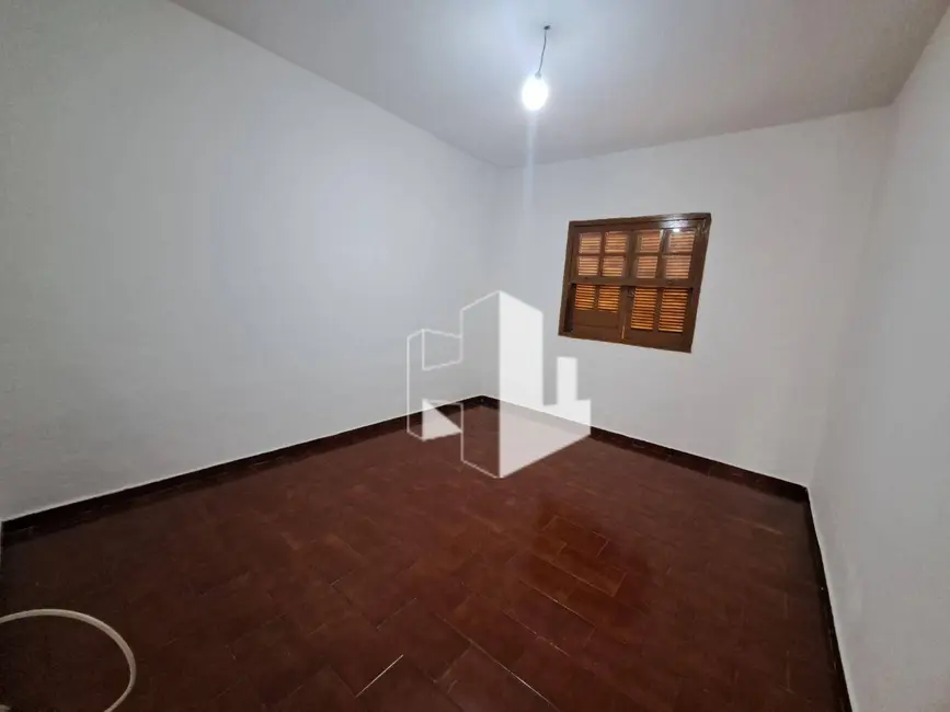 Foto 9 de Casa com 2 quartos à venda, 125m2 em Jardim Carolina, Jau - SP
