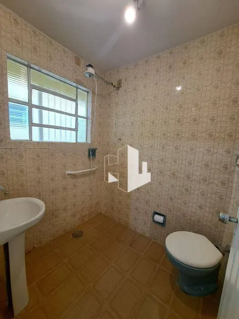 Foto 8 de Casa com 3 quartos para alugar, 180m2 em Vila Nova Jaú, Jau - SP