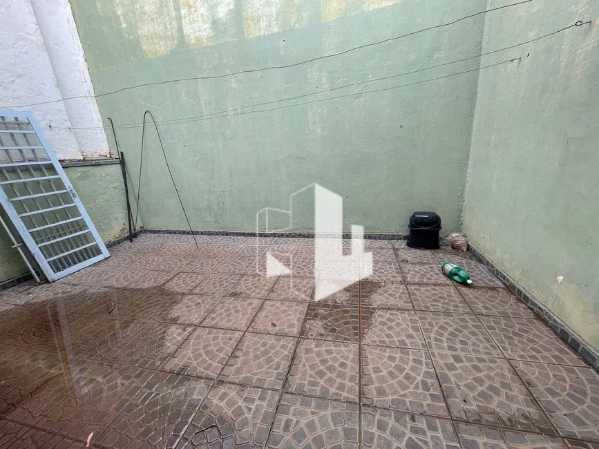 Foto 8 de Casa com 3 quartos para alugar, 200m2 em Vila Buscariolo, Jau - SP