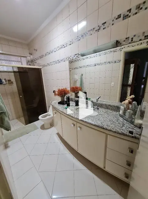 Foto 8 de Casa com 3 quartos à venda, 550m2 em Jardim Maria Luiza II, Jau - SP