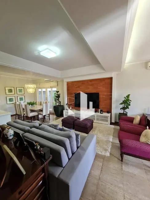 Foto 6 de Casa com 3 quartos à venda, 550m2 em Jardim Maria Luiza II, Jau - SP