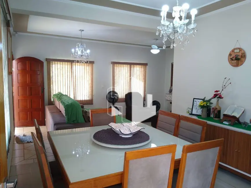 Foto 4 de Casa com 3 quartos à venda, 319m2 em Jardim Maria Luiza II, Jau - SP