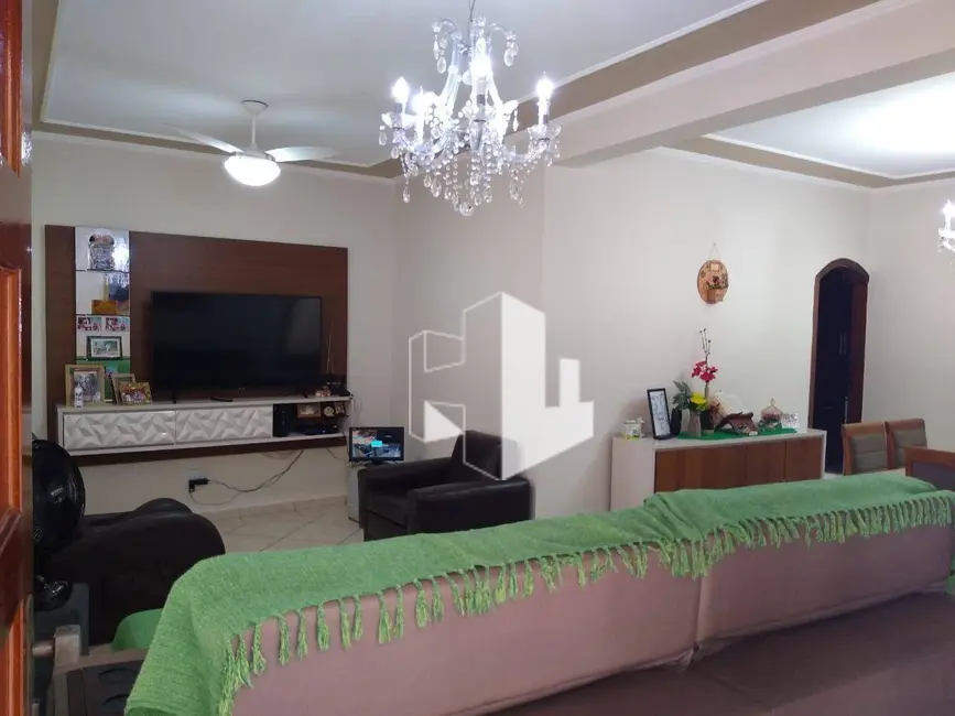 Foto 5 de Casa com 3 quartos à venda, 319m2 em Jardim Maria Luiza II, Jau - SP