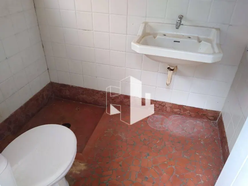 Foto 8 de Casa com 3 quartos à venda, 318m2 em Chácara Braz Miraglia, Jau - SP