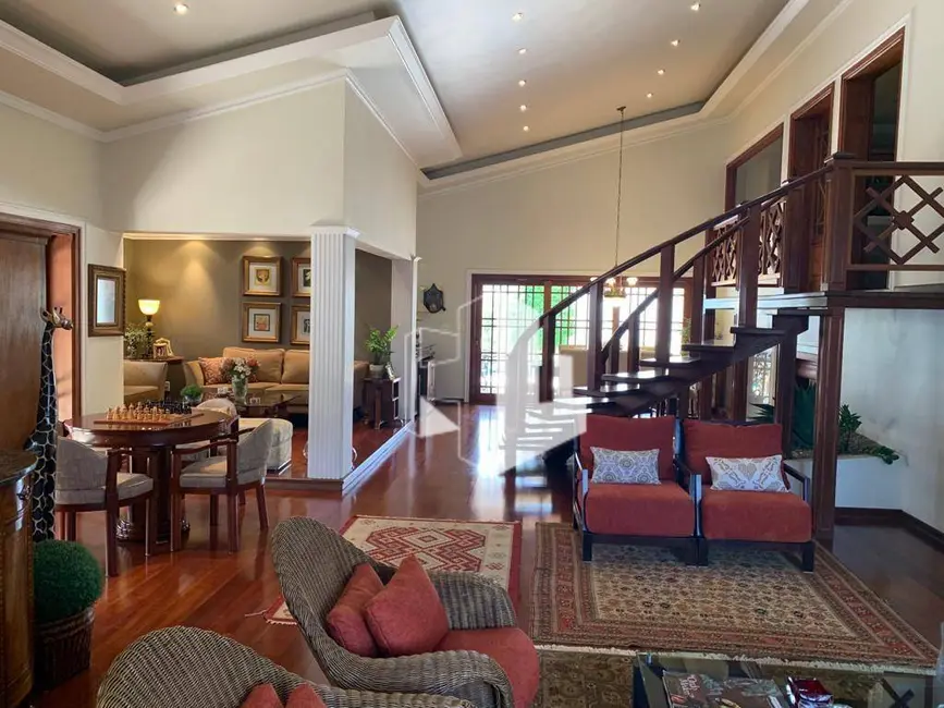 Foto 1 de Casa com 4 quartos à venda, 708m2 em Jardim Maria Luiza II, Jau - SP