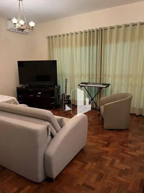 Foto 5 de Casa com 4 quartos à venda, 230m2 em Centro, Jau - SP
