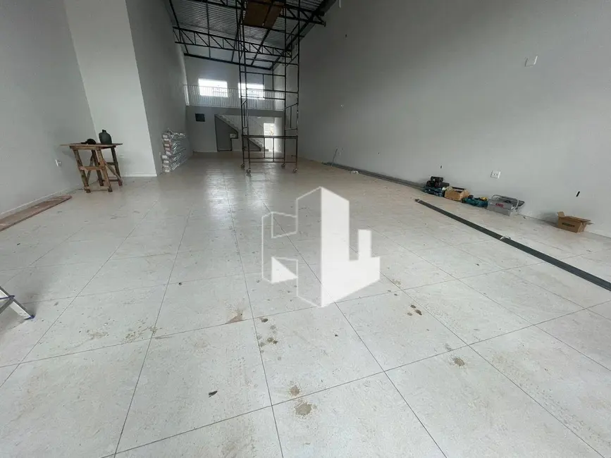 Sala Comercial para alugar, 250m2 em Centro, Jau - SP - imagem 3 Foto 3 de Sala Comercial para alugar, 250m2 em Centro, Jau - SP