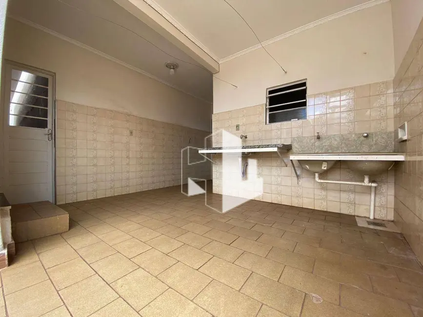 Foto 7 de Casa com 3 quartos para alugar, 250m2 em Vila Nova, Jau - SP
