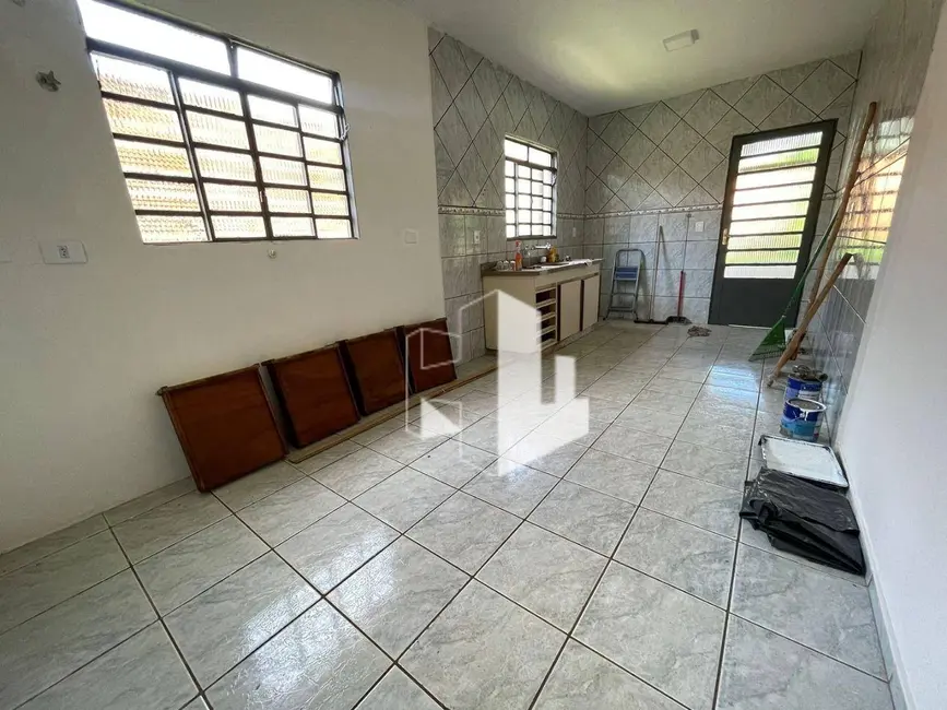 Foto 8 de Casa com 2 quartos para alugar, 250m2 em Villagio Di Roma, Jau - SP