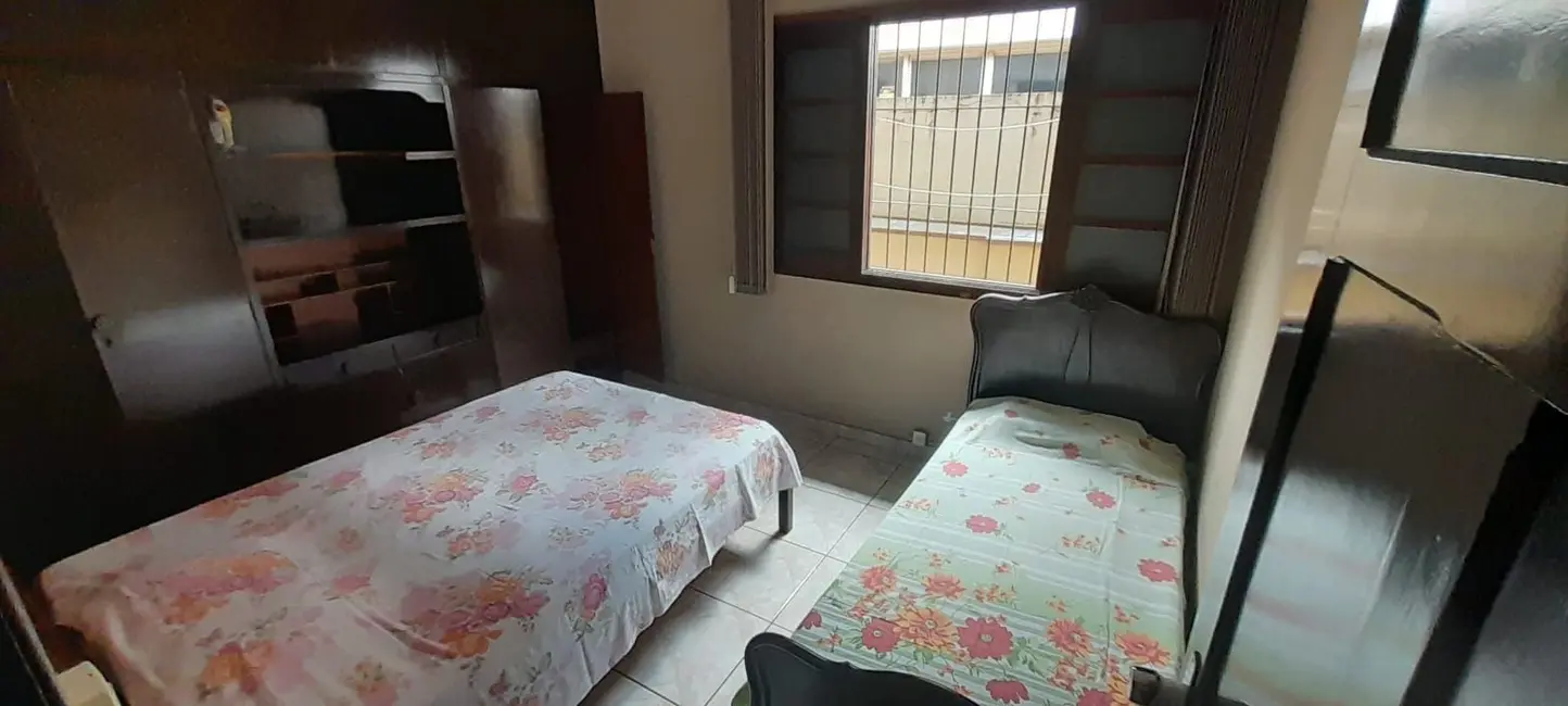 Foto 6 de Casa com 8 quartos à venda, 539m2 em Chácara Braz Miraglia, Jau - SP