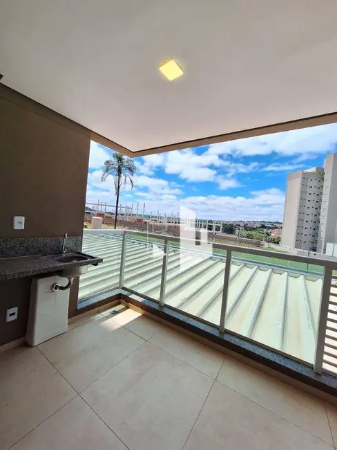 Foto 9 de Apartamento com 3 quartos para alugar, 127m2 em Vila Assis, Jau - SP