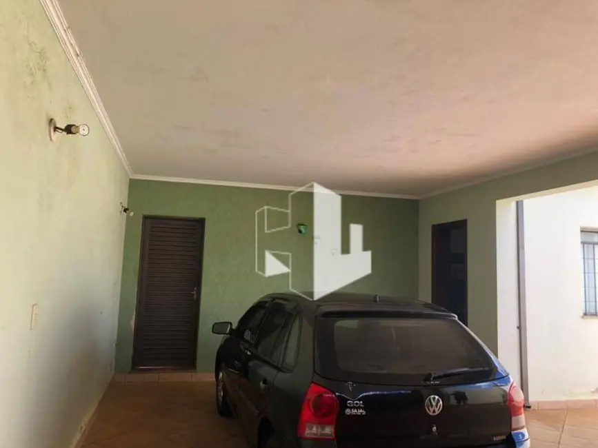 Foto 2 de Casa com 3 quartos à venda, 250m2 em Jardim São José, Jau - SP