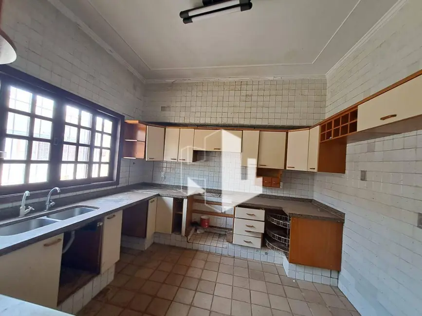 Foto 5 de Casa com 3 quartos à venda, 541m2 em Vila Nassif Name, Jau - SP