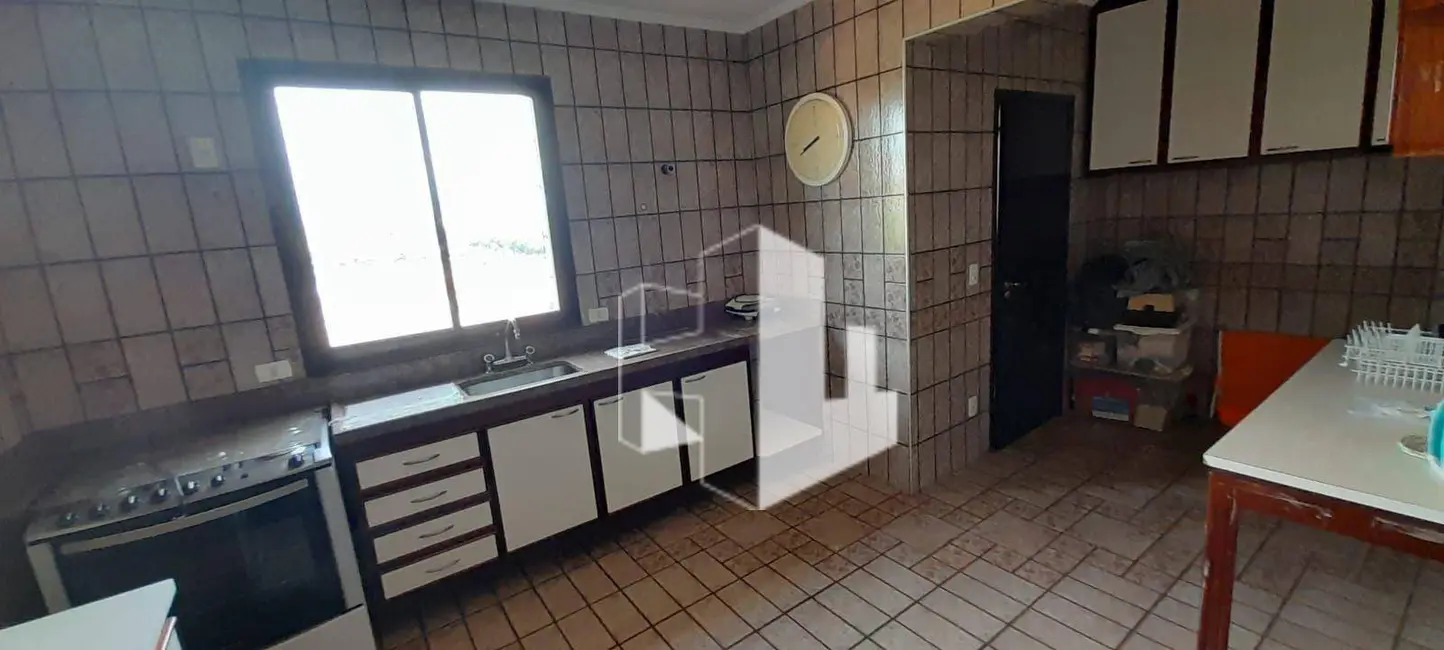 Foto 2 de Apartamento com 3 quartos para alugar, 141m2 em Vila Hilst, Jau - SP