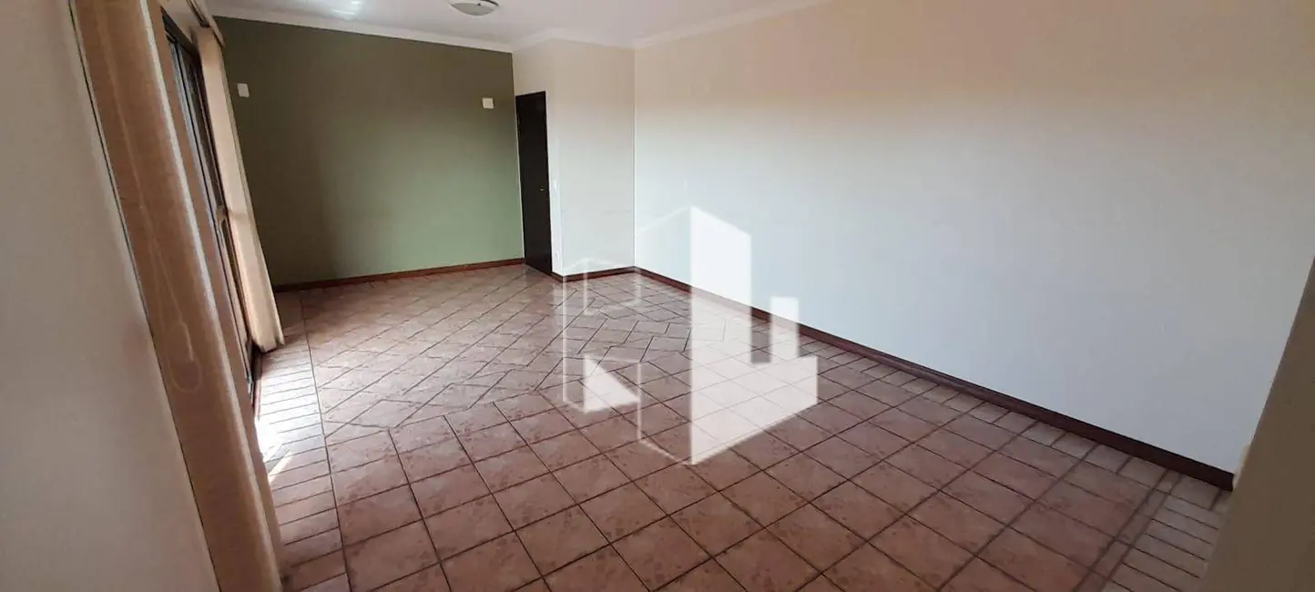 Foto 1 de Apartamento com 3 quartos para alugar, 141m2 em Vila Hilst, Jau - SP