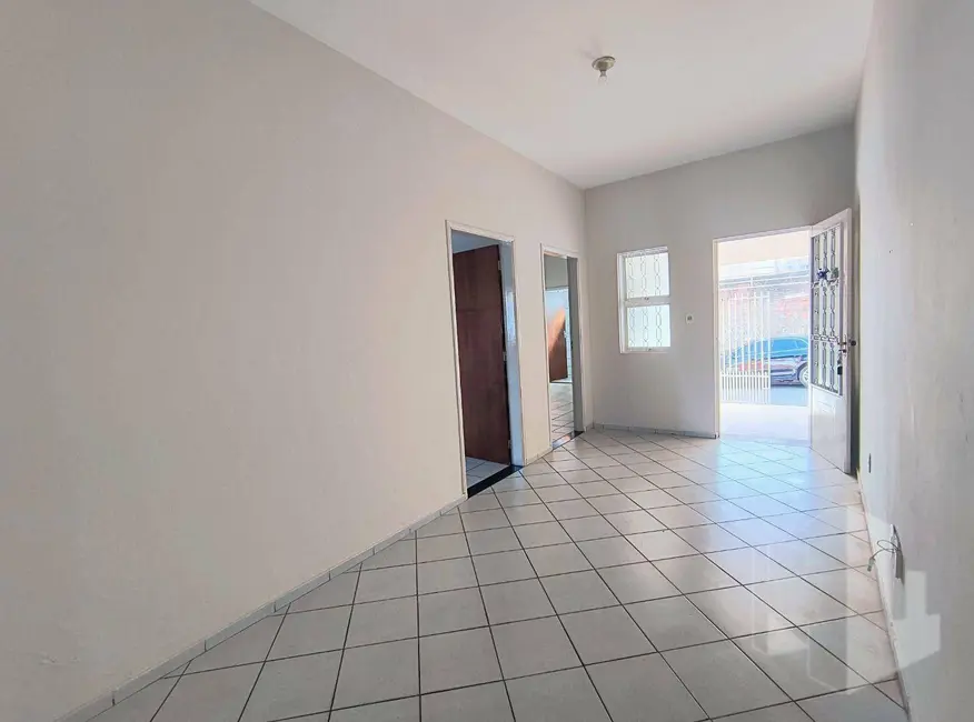 Foto 7 de Casa com 2 quartos para alugar, 150m2 em Jardim Bela Vista, Jau - SP