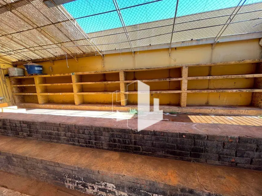 Foto 5 de Sala Comercial para alugar, 360m2 em Chácara Braz Miraglia, Jau - SP