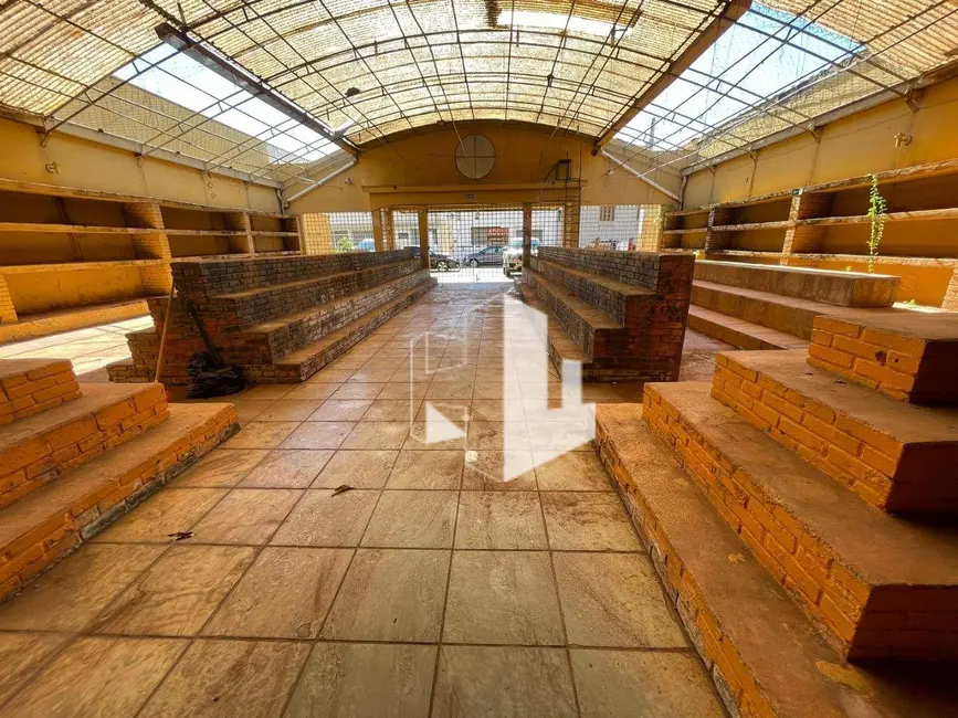 Foto 1 de Sala Comercial para alugar, 360m2 em Chácara Braz Miraglia, Jau - SP