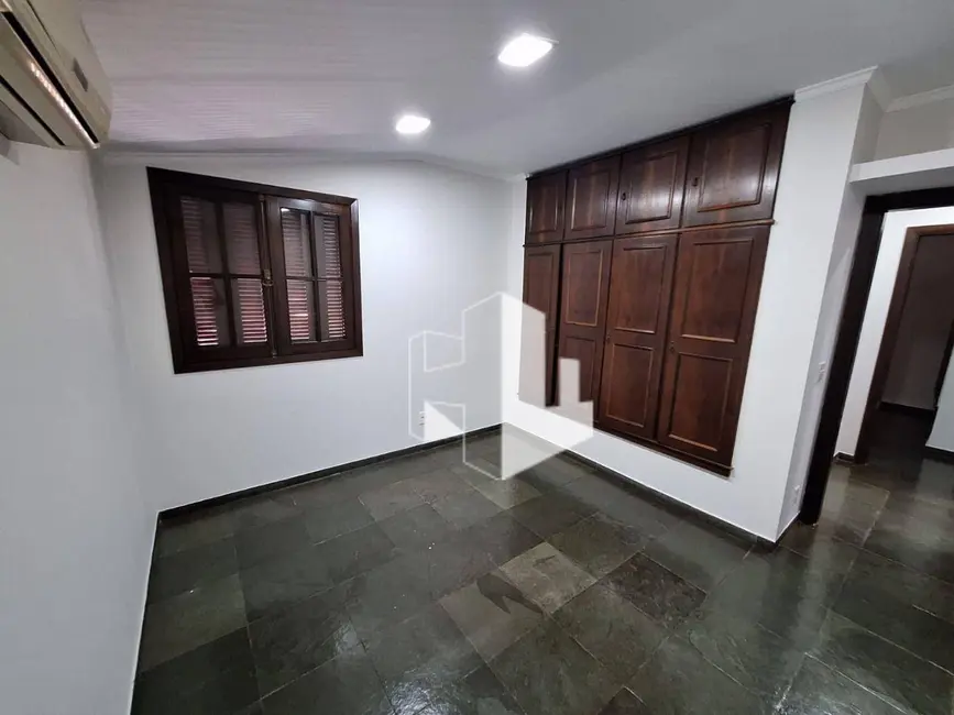 Foto 8 de Casa com 4 quartos à venda e para alugar, 900m2 em Jardim Maria Luiza II, Jau - SP