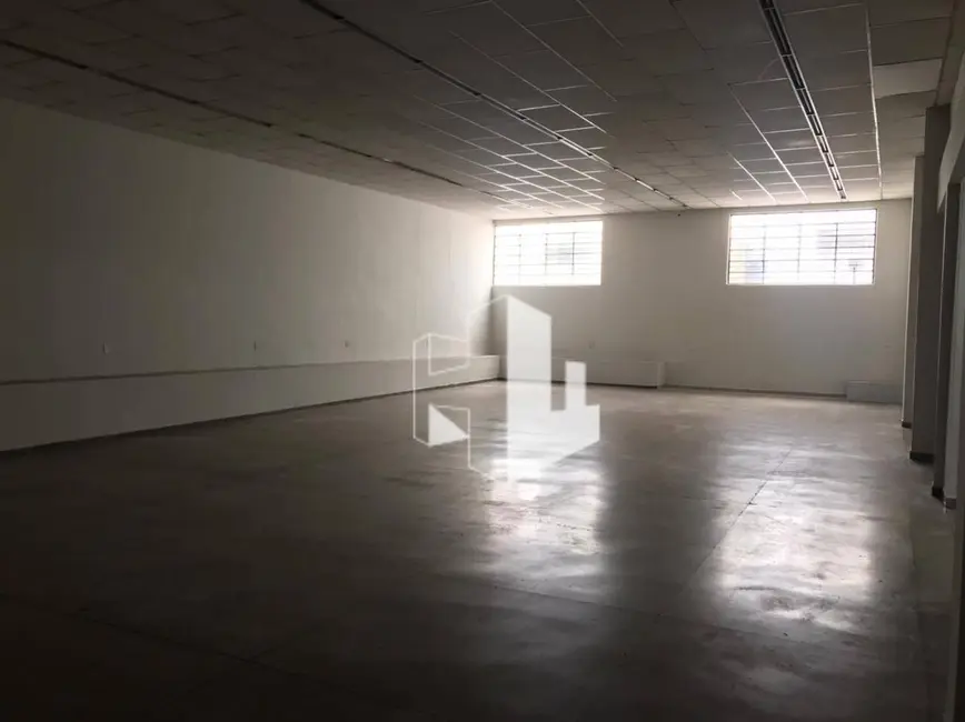 Foto 5 de Armazém / Galpão para alugar, 500m2 em Jardim Netinho Prado, Jau - SP