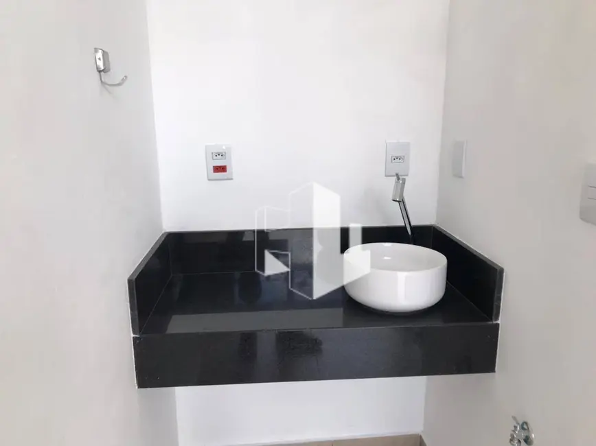 Foto 2 de Sala Comercial para alugar, 28m2 em Vila Santa Maria, Jau - SP