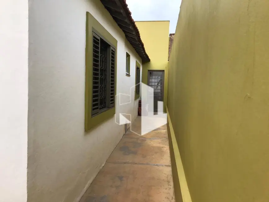 Foto 4 de Casa com 3 quartos à venda, 200m2 em Jardim Olímpia, Jau - SP