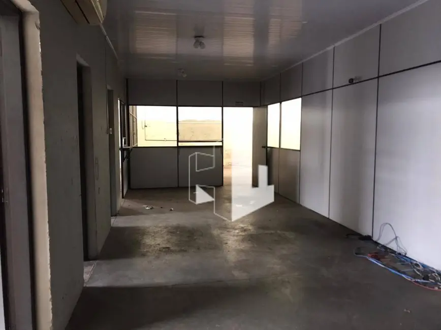 Foto 3 de Armazém / Galpão à venda, 720m2 em Jardim Vila Maria, Jau - SP