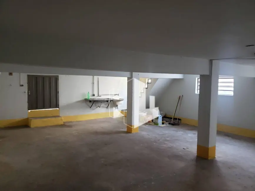 Foto 8 de Armazém / Galpão para alugar, 250m2 em Centro, Jau - SP